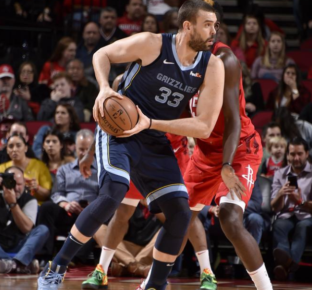 开云体育下载-加时末段体能课后,孟菲斯灰熊完成体检备战欧超杯,更衣室稳定,训练强度明显提升(孟菲斯灰熊官网)